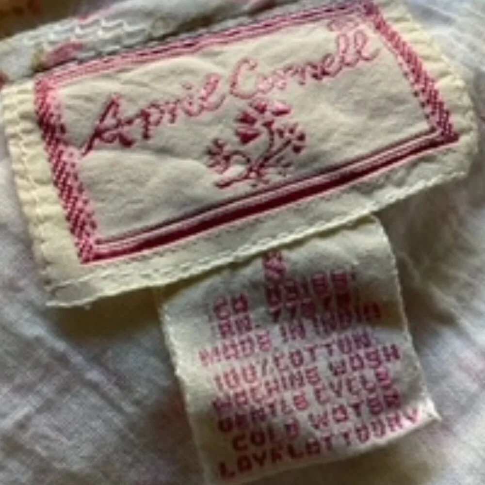 April Cornell nitie - Picture 2 of 5